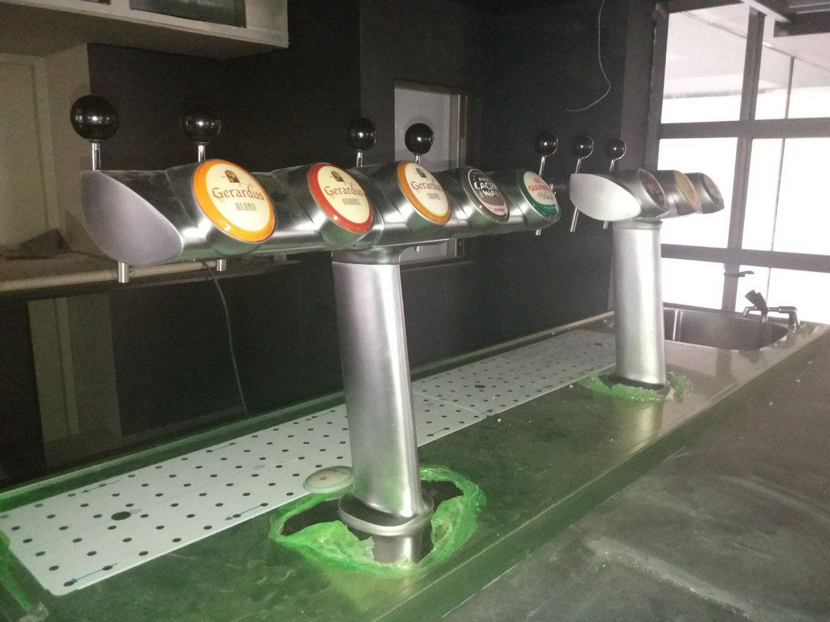 Afgelopen week geassisteerd bij de plaatsing van twee prachtige bierinstallaties voor Gulpener! Proosdijschuur in Meerssen en Panorama Camping Gulperberg in Gulpen kunnen nu heerlijk tappen #klusgeklaard #trotsoptapwacht