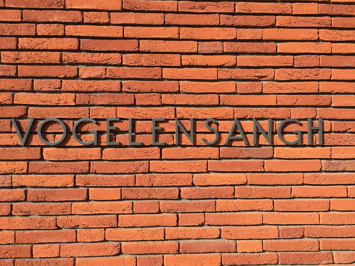 RKB_Assen's tweet photo. Waar ambacht nog echt ambacht is! @Vogelensangh Fabrieksbezoek met veel collega’s van @raabkarcher https://t.co/yK7IhqaHfx
