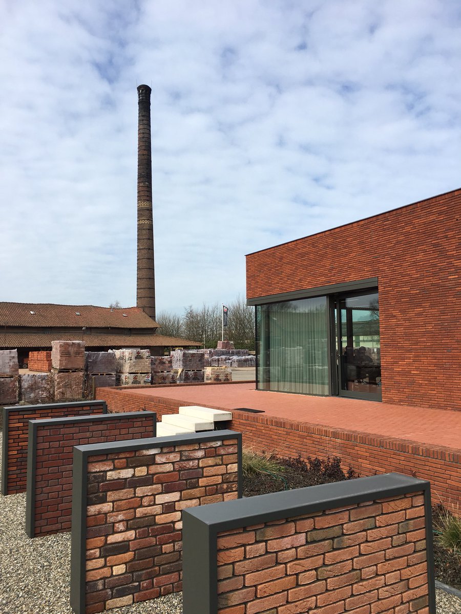 RKB_Assen's tweet photo. Waar ambacht nog echt ambacht is! @Vogelensangh Fabrieksbezoek met veel collega’s van @raabkarcher https://t.co/yK7IhqaHfx