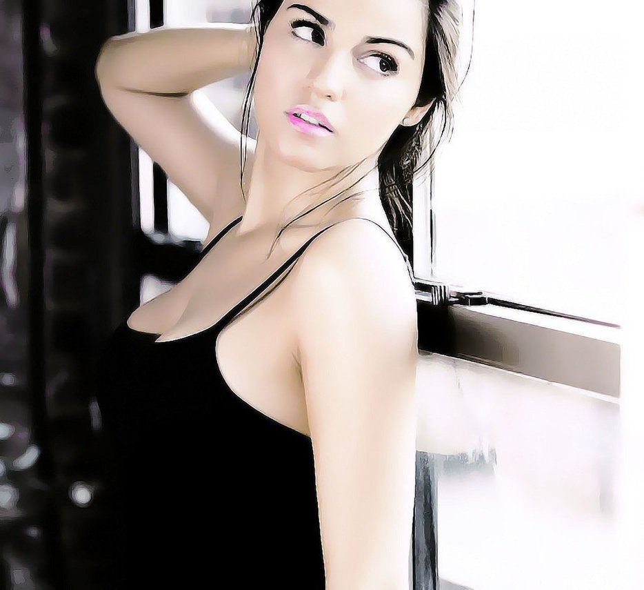 Happy Birthday to Maite Perroni    About:  