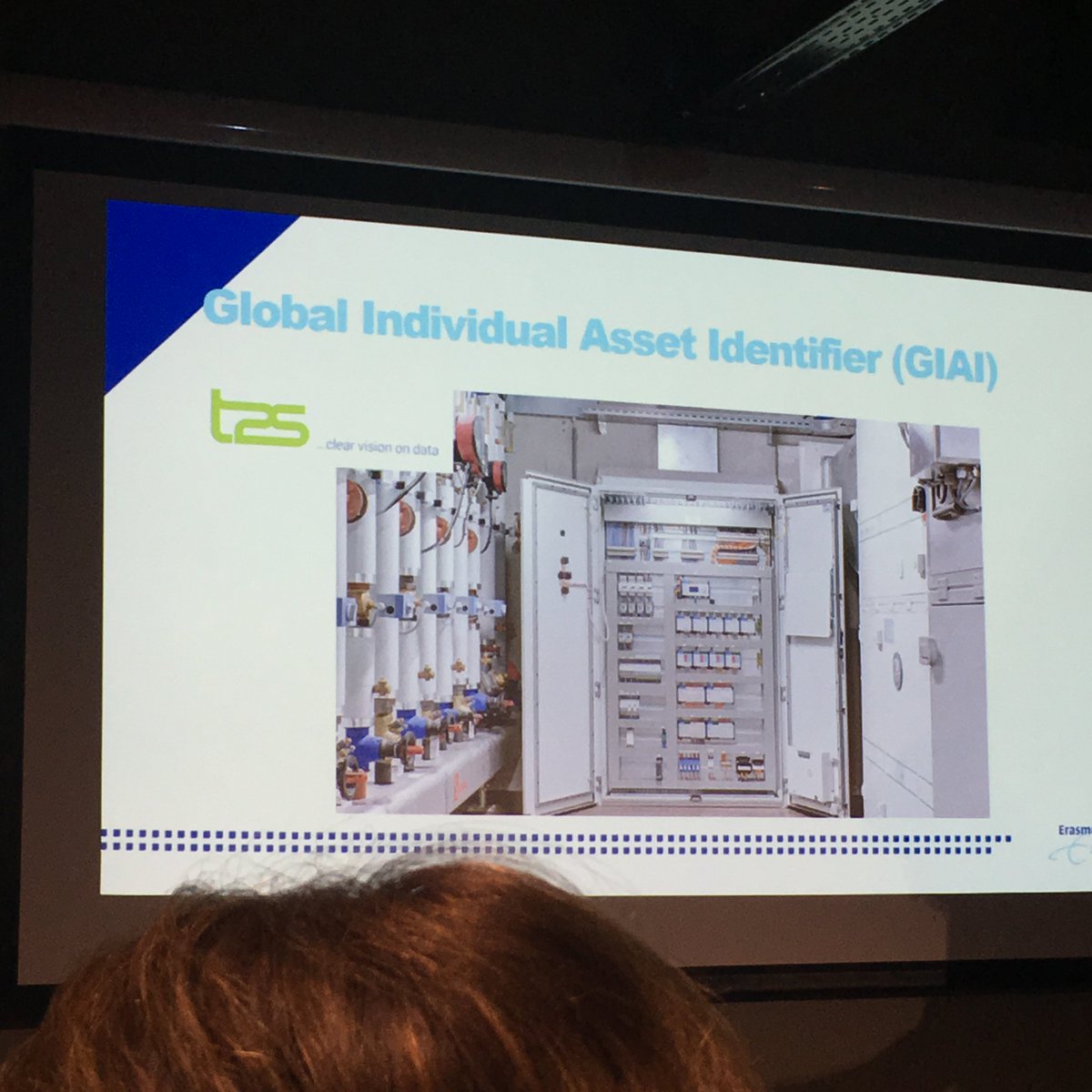 judith2509's tweet photo. Bedankt! @ErikZwarter voor het vermelden van #Assetlabel in je presentatie #gs1congres sessie #gezondheidszorg #samenwerkt https://t.co/pta0g10L2f