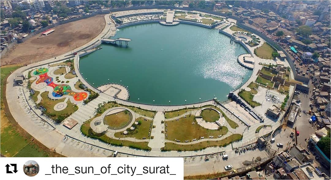 CitygramSurat's tweet photo. GOPI TALAV, Surat
Credits: IG @_the_sun_of_city_surat_ 

#SURAT #surat_igers #surat_photography #gopitalav #gopitalavsurat #gujarat #surti #surtie #surtis #like #follow #citygramsurat #like4like #like4follow #retweet #tweet https://t.co/ymrXJOxE8Y