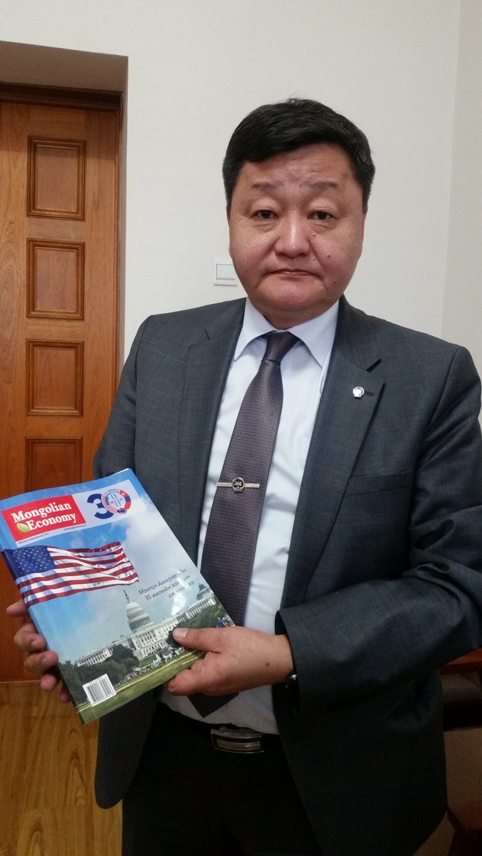 Ё..Отгонбаяр АНУ дахь Элчин сайдаар ирэх долоо хоногт явах гэж бна. Монгол, Америкийн 30 жилийн харилцааг өгүүлсэн дугаарыг аваад явах нь. 2 орны ирэх 30 жилийн харилцааг тодорхойлох үндсийг сайн тавьж ажиллах үүрэгтэй явж бгаа Элчин юм. Амжилт хүсье.