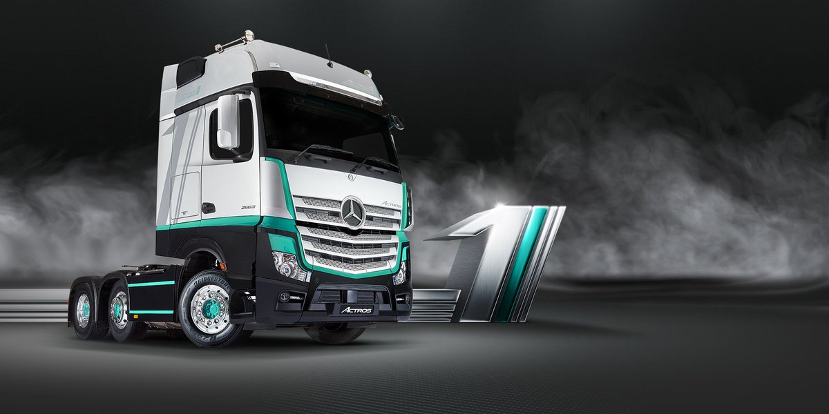DaimlerTruckUK's tweet photo. Safety is a priority for drivers. That's why #Actros1 is fitted with #ActiveBrakeAssist4 as standard. Check out #ABA4 in the promo video https://t.co/rquWu7Quy6
#MyOne https://t.co/Im2uMz9HYx