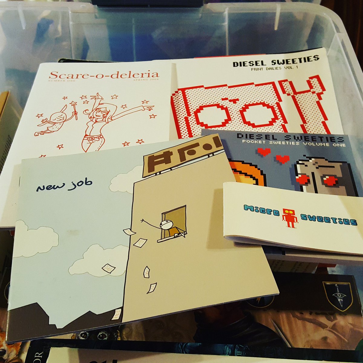 N3v3rSayDi3's tweet image. Behold! The early days of web-comics! #dieselsweeties #explodingdog #scarygoround looking at you @rstevens