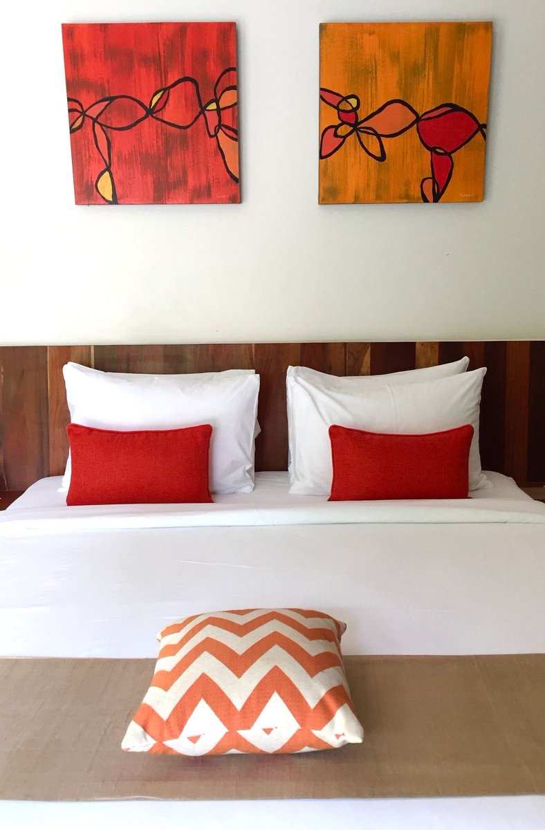 TravelMush's tweet photo. Stunning pool and stylish suite with private pool here at Templation in Siem Reap #LuxuryTravel #LuxuryResorts #Templation #SiemReap #Cambodia https://t.co/uGFUBzRSOD