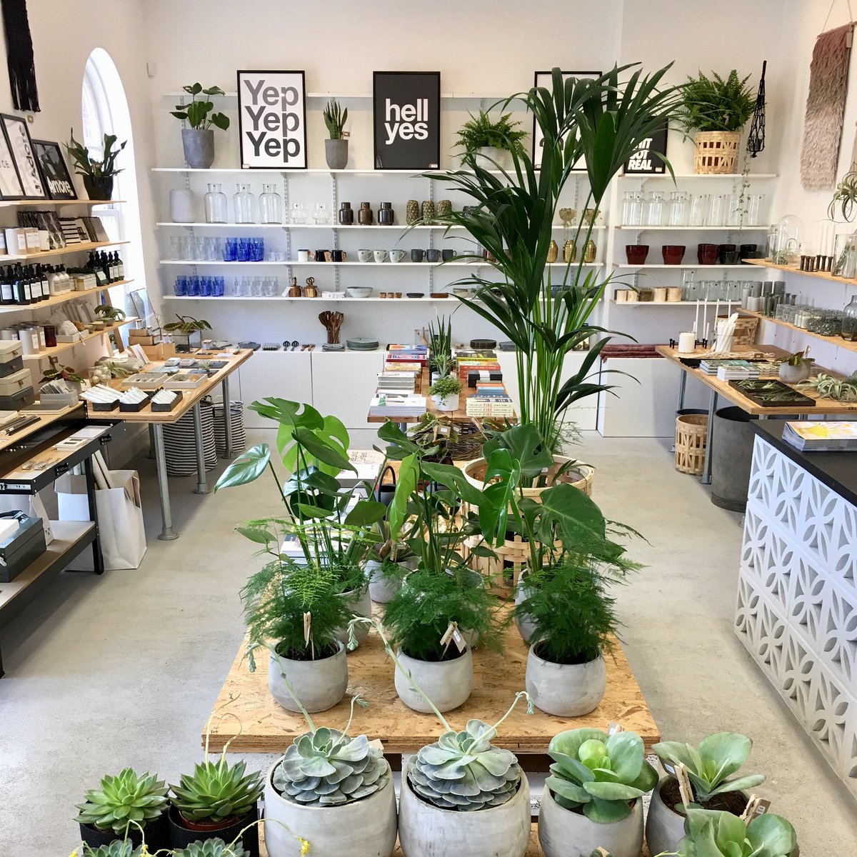 wearepoundbury's tweet image. The rather beautiful @CherryadeStore today all ready for wonderful Mother's Day shopping. Cards, gifts, botanical, they have a brilliant range #dorchester #poundbury #lifestyle #MothersDayGifts