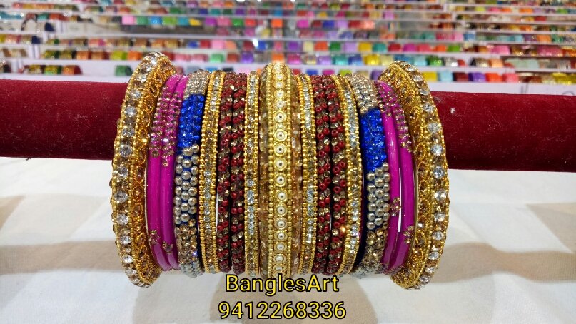 glassbangle's tweet photo. Anshul
+91-9412268336
#weddingBangles #Bridalbangles 
#GlassBangles #DulhanBangles https://t.co/2FGawtGa8v