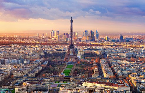LionnelPaglia's tweet photo. RDV le 10 avril pour une journée dédiée au service client par Salesforce https://t.co/1aCrEjGYCY https://t.co/3CLOWyOxQM