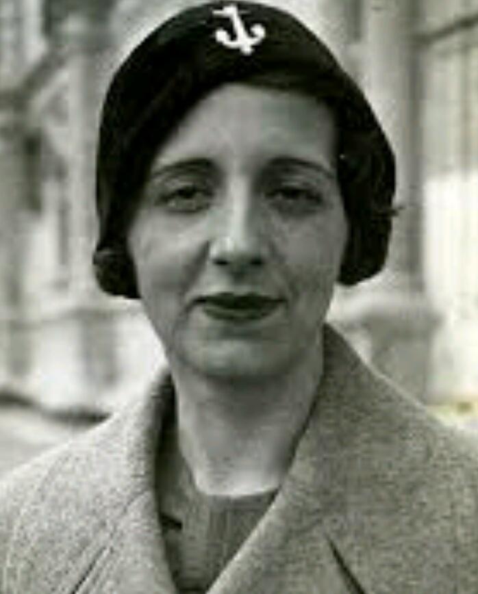 DavidHumeloko's tweet photo. #FilosofíaSíGsda  #8M  #DíaInternacionalDeLaMujer María Zambrano Alarcón, nacida en Málaga en 1904, fue una filósofa española que consiguió mezclar exitosamente poesía y filosofía https://t.co/73k0nyjjdv