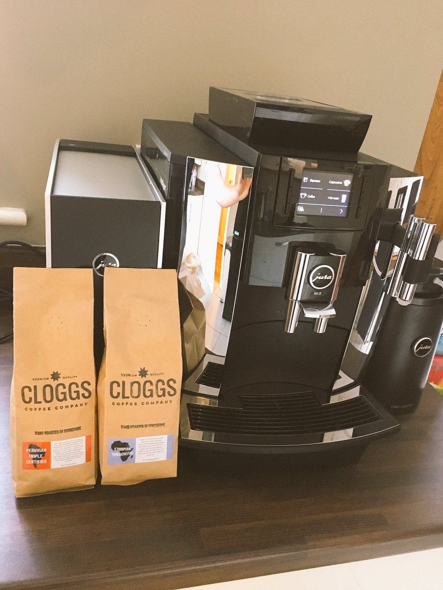 cloggscoffee's tweet photo. Why pay £3.00 for a Costa or Starbucks every day when for the same price you can have one of these in your office! 😍 https://t.co/ECBP4i2dGG