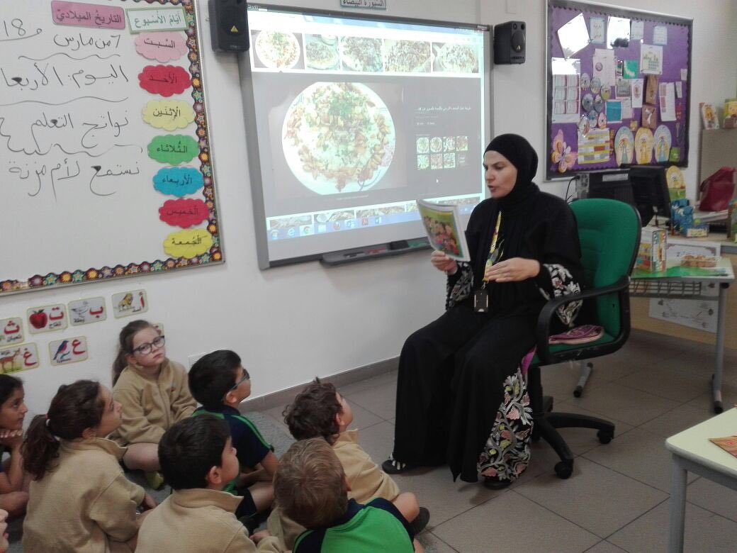 abeer17343246's tweet image. #gcsbookweek A week of different activities ,Parents share beautiful stories.