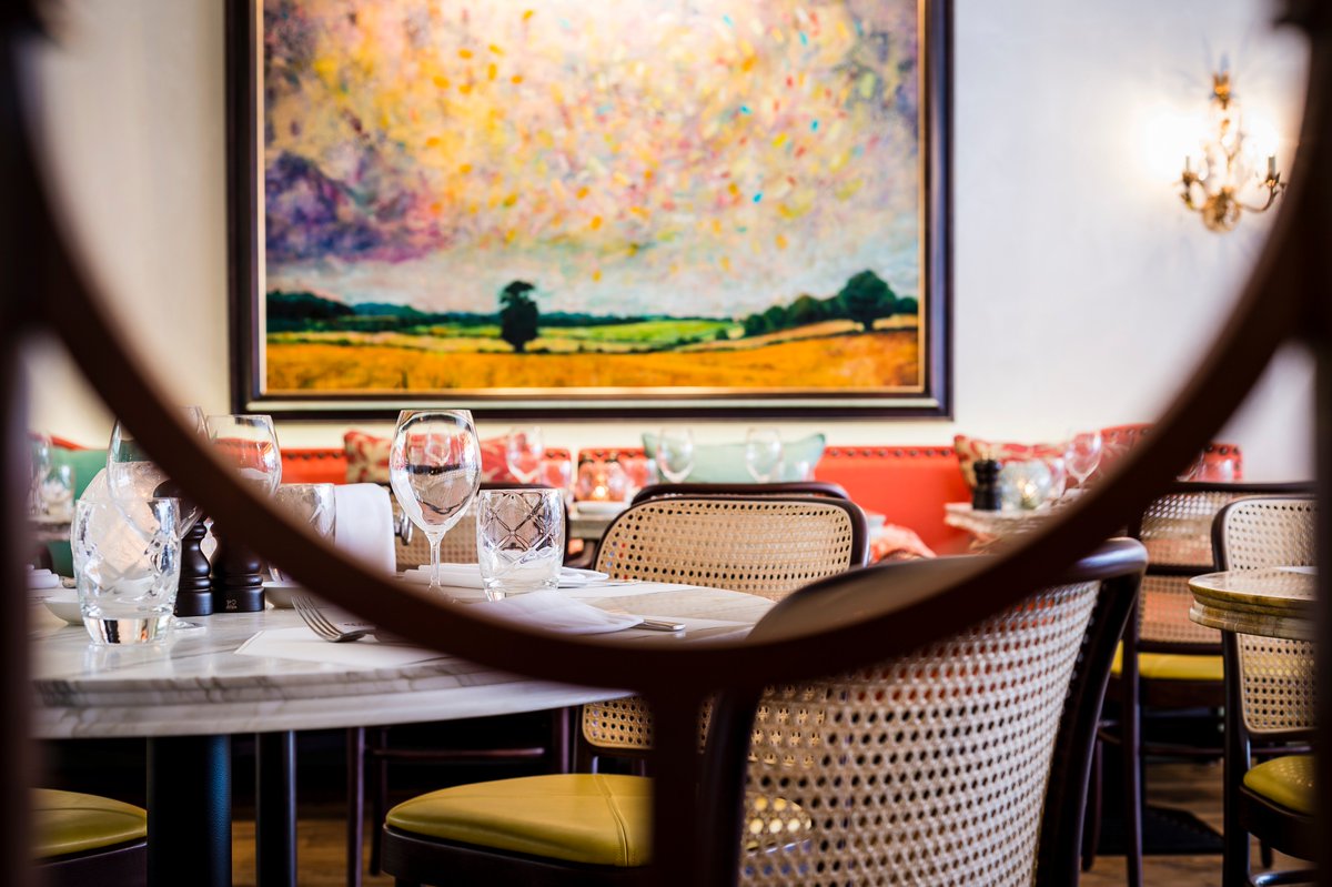 Please note that this page is not monitored. If your tweet is regarding a reservation, call us on 020 7589 4257. For feedback, Private Dining and anything else please visit daphnes-restaurant.co.uk