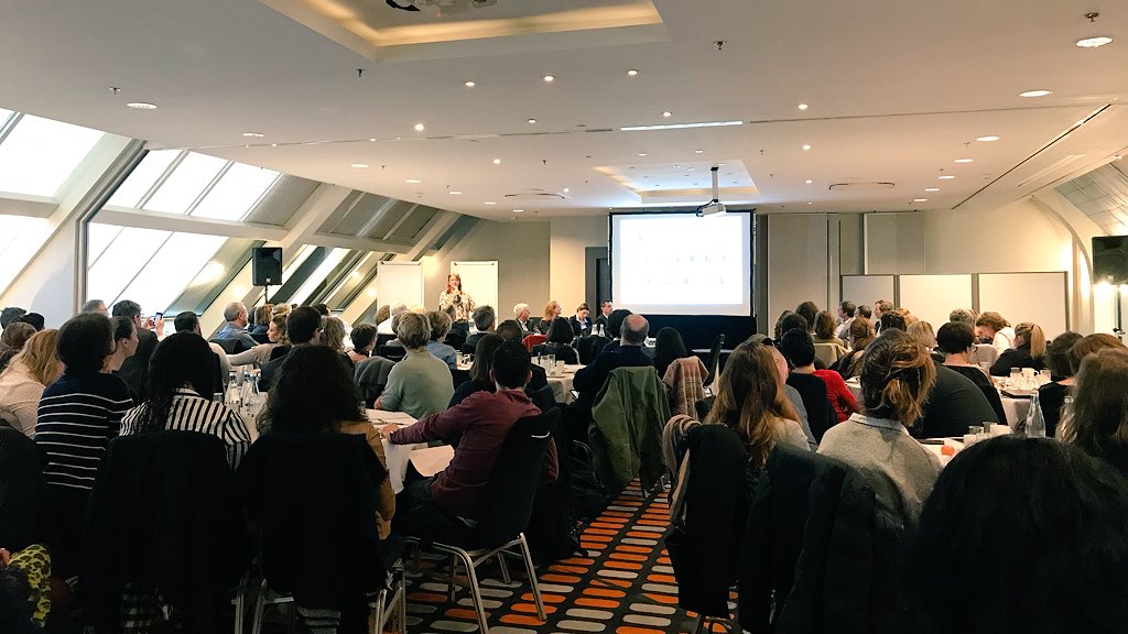 AlexVoyages's tweet photo. 1er RDV des équipes de la nouvelle Direction du #Service et des Relations #Humaines #DSRH. Un #engagement fort pour garantir la qualité de la #relation avec nos #clients mais aussi nos agents !#plaisir #bienveillance #responsabilité #ouverture @ibascou @t_becam @UDS_SNCF https://t.co/gB7iWk3I43