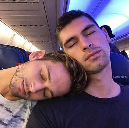 Shelley0bl's tweet photo. I hope you don't waste your single crash. Find your true love from this site https://t.co/PQv6U96vlM
#gay #gaykiss #gaycouple #gayboy #biboy #gaylove #gayromance #love #loveislove #romance #kiss #gaycute #gayrights #cute #lgbt #gayman #malelove #menlovingmen #gayrightlife https://t.co/wq6ueeDuhQ