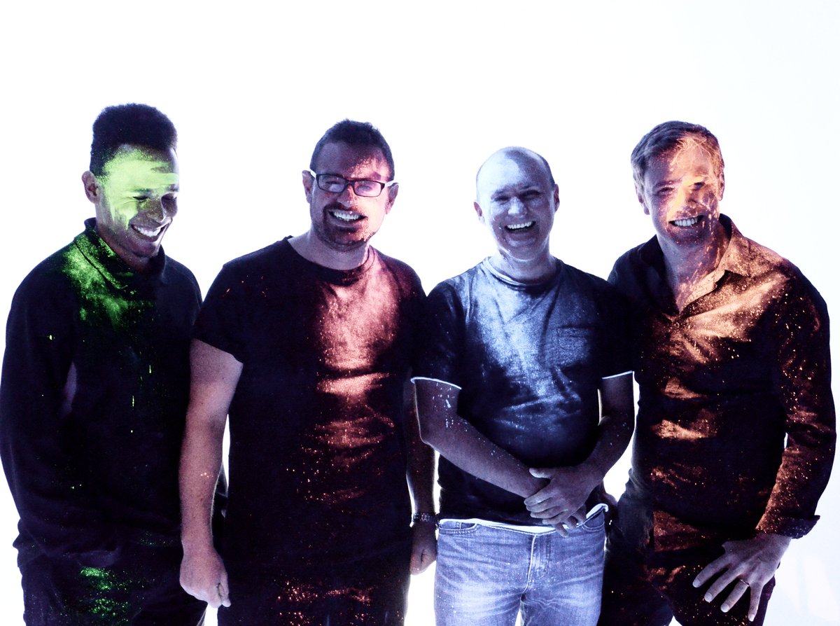 TONIGHT Free Entry - 5:30pm - 8:00pm <a href="/AttenboroughAC/">Attenborough Arts Centre</a>
Join <a href="/musicfromrefuge/">Refuge</a> as they perform at #DeStressFest! Great work from <a href="/gsian_inkmilk/">G Sian</a> &amp; all at AAC bringing wellbeing to the fore! It's The headline launch event &amp; opening of @EmmaFayOfficial gallery 
Nice shot <a href="/WHLJohnston/">Will Johnston</a>