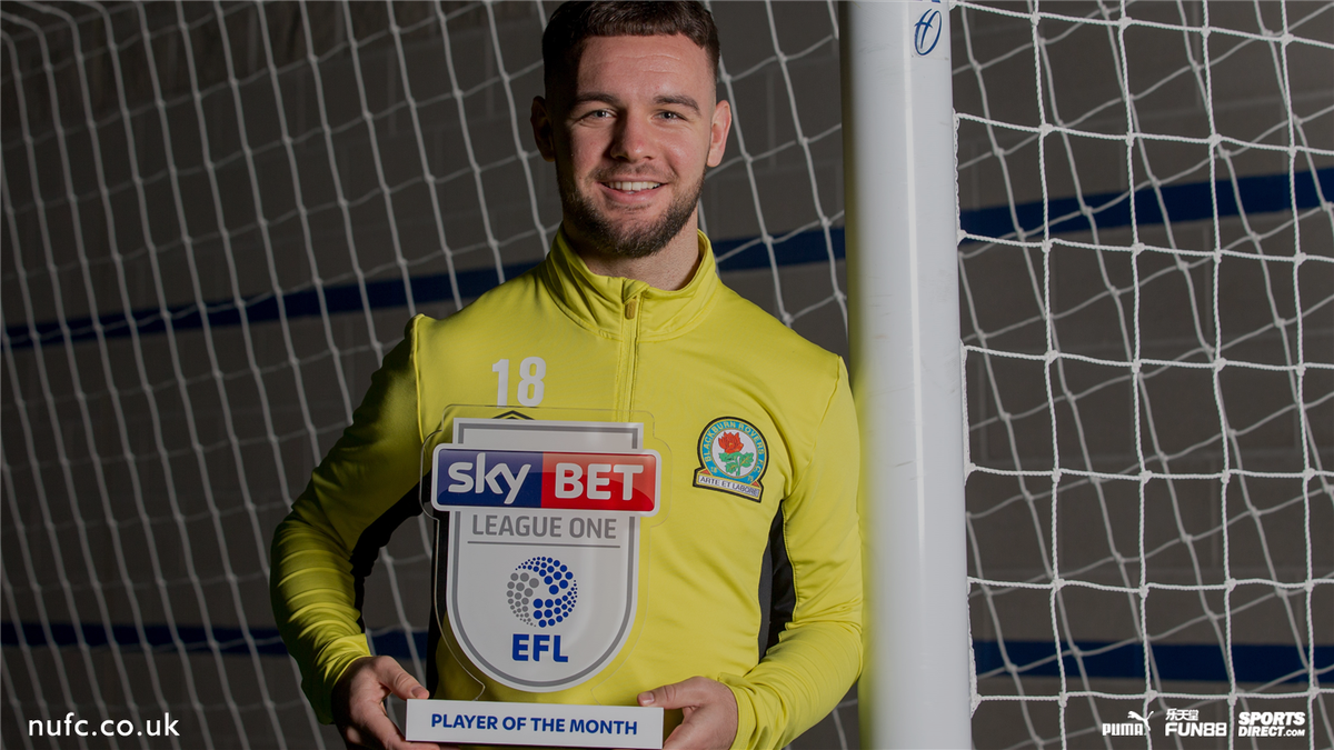 NUFC's tweet photo. More on @AdamArma9's award after an excellent month at @Rovers... 👏🏽

👉🏽 https://t.co/tVSCxcoQF9 #NUFC https://t.co/7XROqnvRFZ