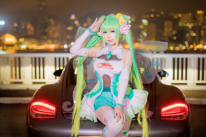 Twitterのコスプレ画像32