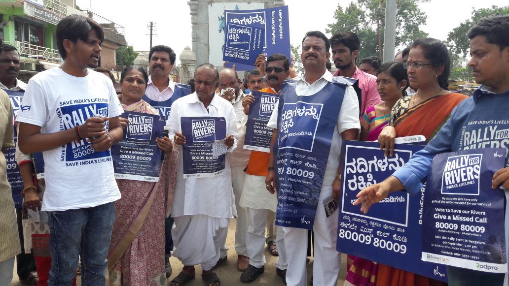 Ningraj89855731's tweet photo. Respected Shri @AmitShah ji, Leader of bjp Shri @SDHiregoudar he is doing a lot of work in the field social and religious in the Muddebihal constituency so please provide the #Muddebihal_Assembly_BJP_Ticket https://t.co/ICbrKFo66O