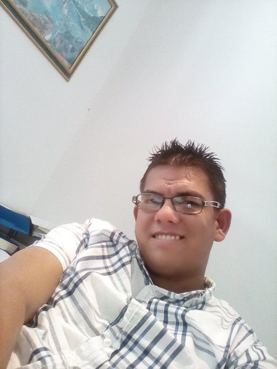 ronaldo_bosch's tweet photo. Friday is Friday... https://t.co/qCrVw4bz7e