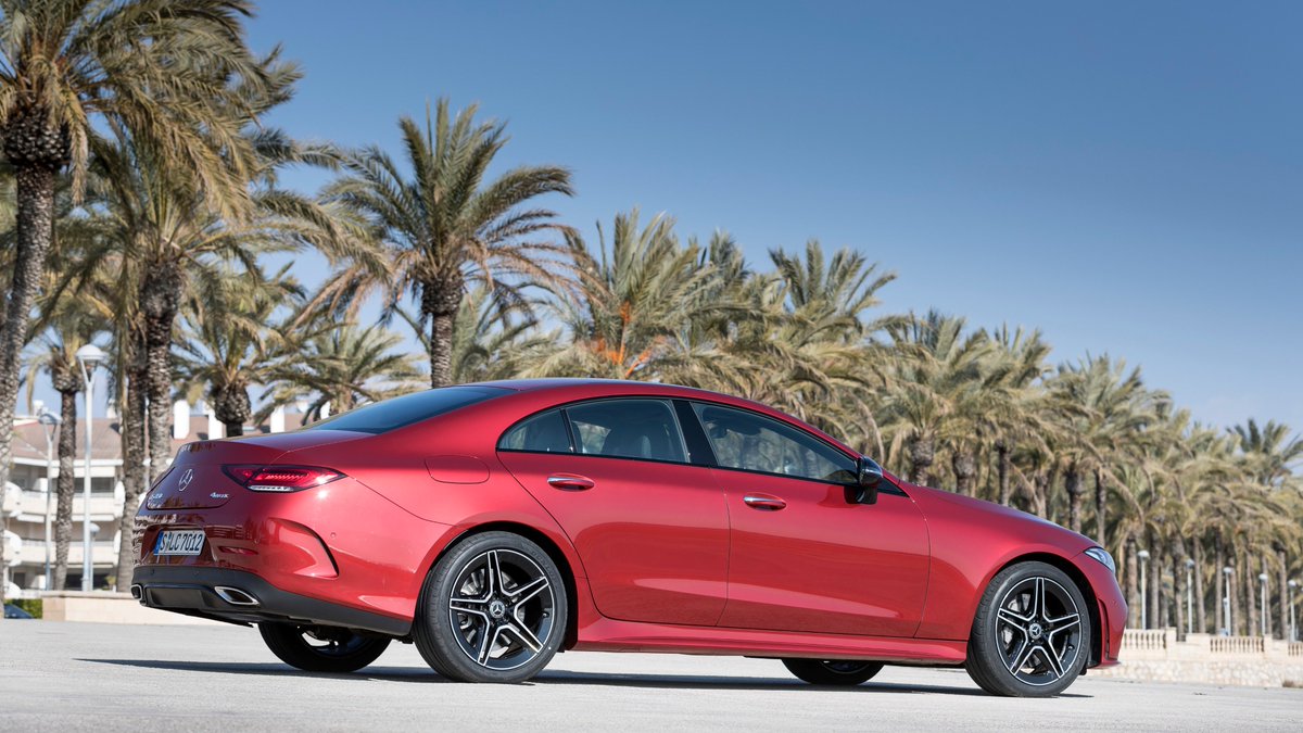 MSL_Ballsbridge's tweet photo. Mid-year arrival planned for Irish launch of @MB_IRELAND's stunning new #CLS.

Prices will be announced closer to its market introduction next May/June...

For now, here's some pics. 

#OneDayIsNow #Awesome #MercedesBenz #Mercedes https://t.co/ybXboSxTTs