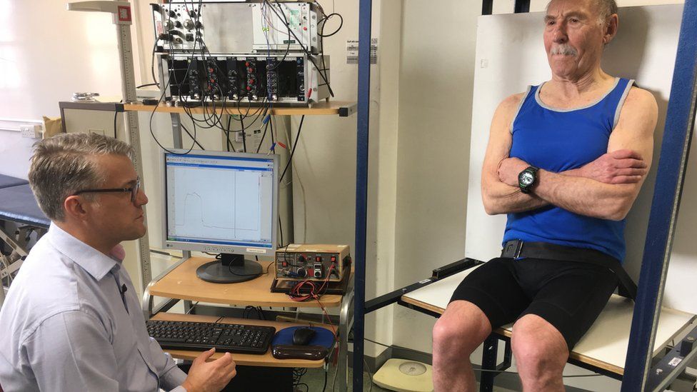 Anti-aging pill plugged by BBC News is revealed to be lots and lots of cycling. bikebiz.com/news/fountain-… HT @havebike <a href="/BBCFergusWalsh/">Fergus Walsh</a>