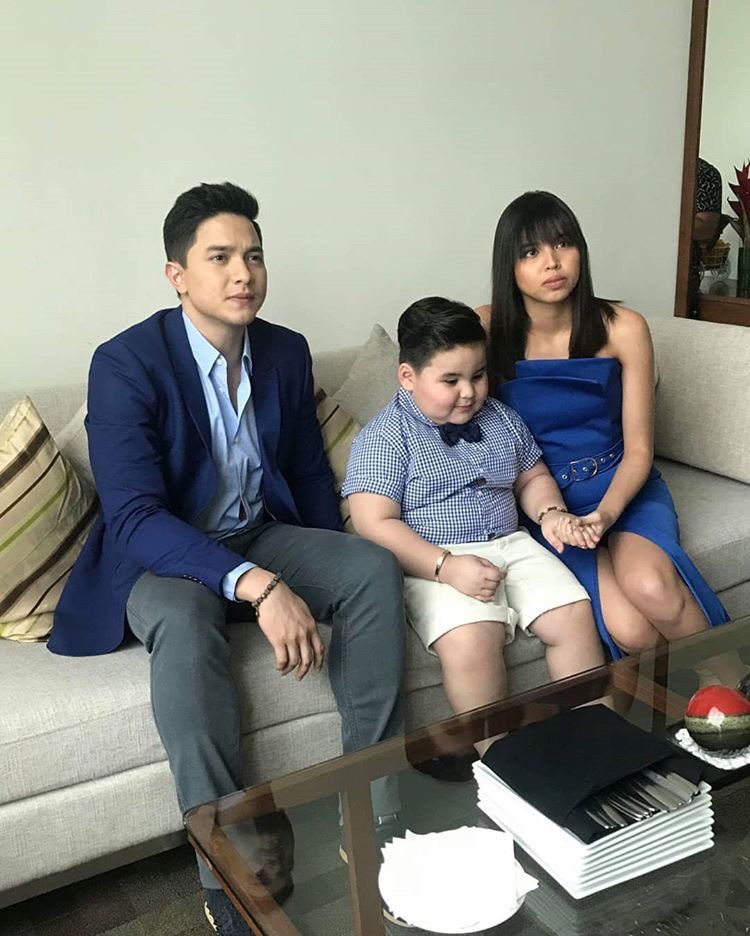 Yung itsura ng parents na pinatawag sa Principal's office dahil sa naughty baby boy nila 😅😅😅 photo ctto #ALDUBxMagnoliaSalesCon