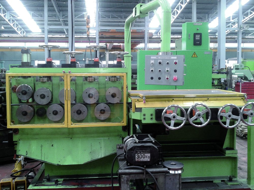 EJP_Maschinen's tweet photo. Precision straightening machines for wire and for straightening and polishing bars, tubes and profiles.
https://t.co/euVfYIXGlB #industry #steel #straightening #wireproduction #barproduction #tubeproduction #profileproduction #madeingermany https://t.co/jHy9bay18d