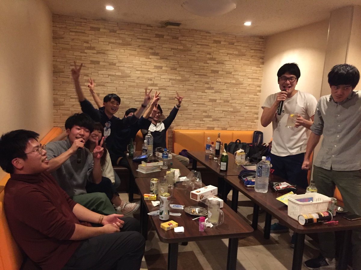 ktokEiko's tweet photo. 最近の近況あげていきます。
研究室の愉快な仲間たちでした。
これからはSNSもがんばるぞい。 https://t.co/50sSvEvEdh