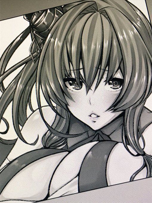 サークルカット描いてる。 