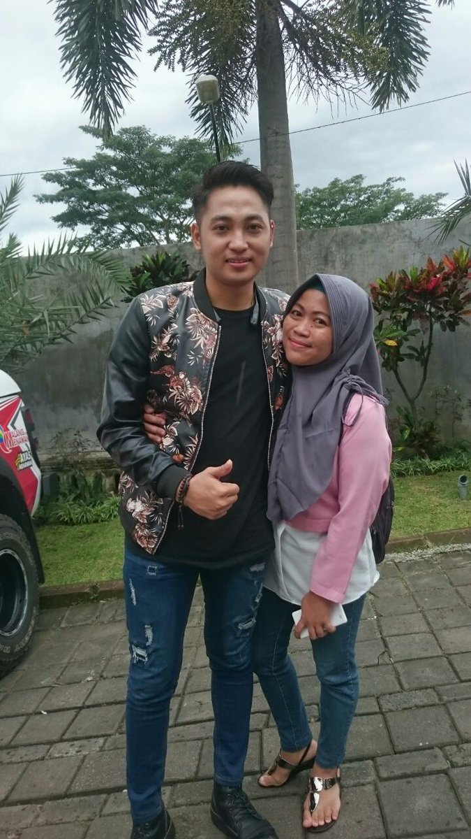 Kangeeen <a href="/DA2_Irwan/">Irwan Krisdiyanto</a> #AdaIrwanDiKonserCLB2