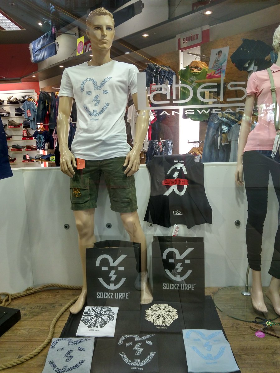 Sockz_Urpe24's tweet photo. Come visit us at Labels Unlimited (Middestad Centre & Loch Logan - Waterfront)
#UrpeYourGame #PremiumQualityGoods #Menswear #Menwithstyle #Streetstyle #Esquire https://t.co/kpvwRHVkUg