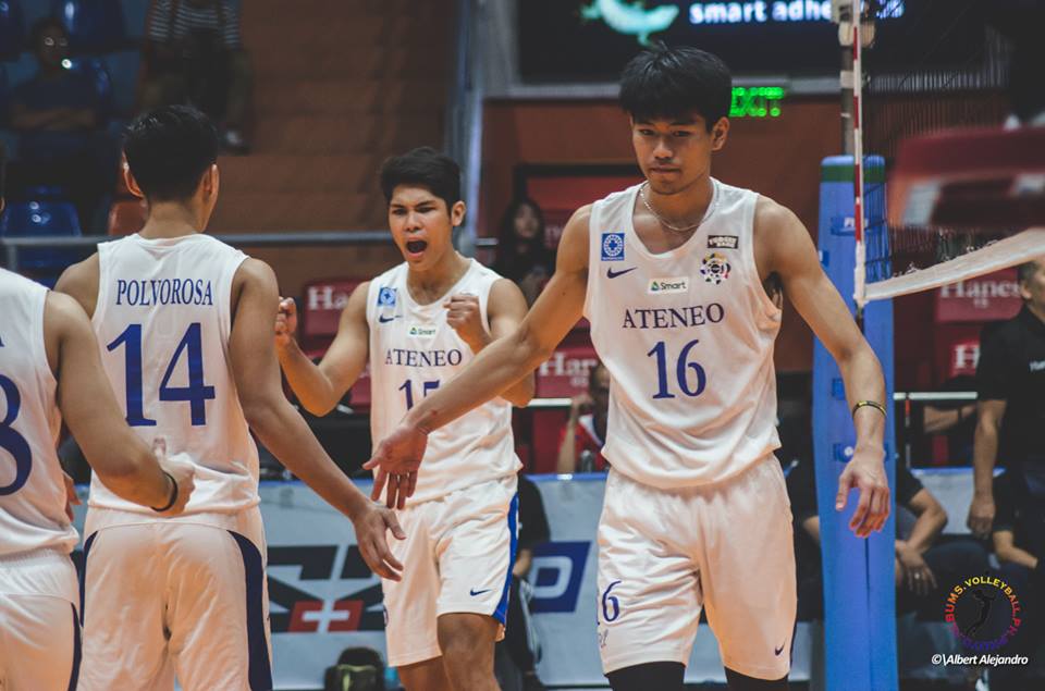 WofVOLLEY's tweet photo. .@EarvinNgapeth's "virus" spreads on #Philippines: @ateneodemanilau outside hitter @MarckEspejooo pulls off trademark move of Frenchman - a tricky set! (VIDEO) https://t.co/lM6gf508mU #volleyball https://t.co/PR16g0vyP3