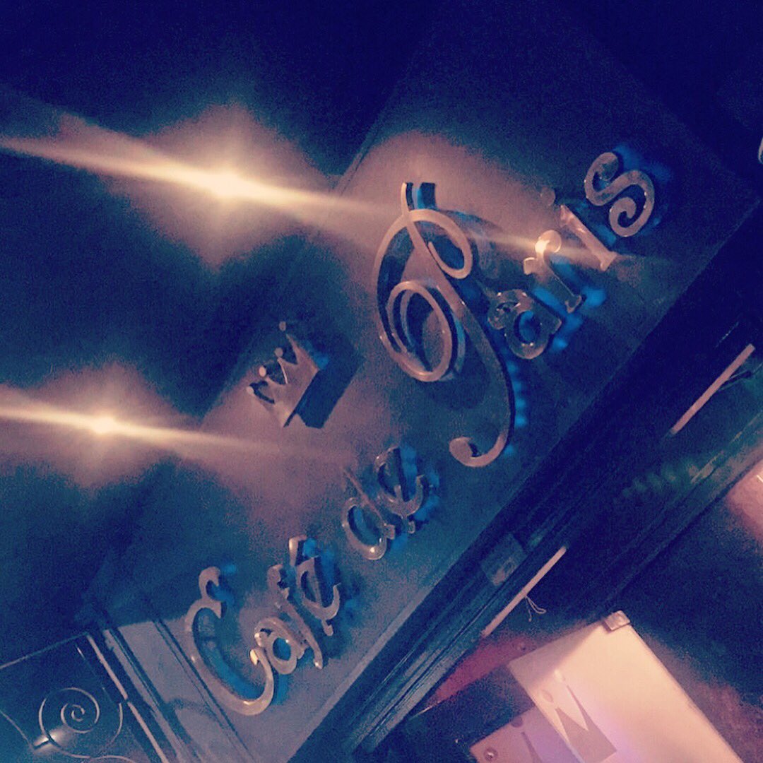 Nina_Taylor's tweet photo. Thanks to @alexsilverpr for a fab pamper evening @CafedeParisLDN on #internationalwomensday for a pre-Mother's Day treat with a range of amazing Beauty brands!! #spawithyourma 👯 https://t.co/IknEeitJ7k