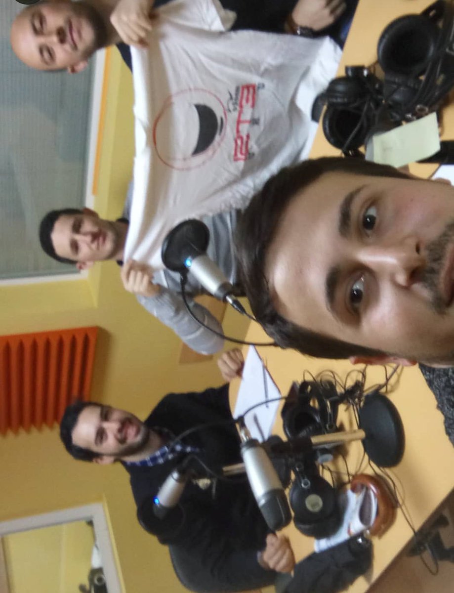 motoETSIUHU's tweet image. Algo se está cociendo...