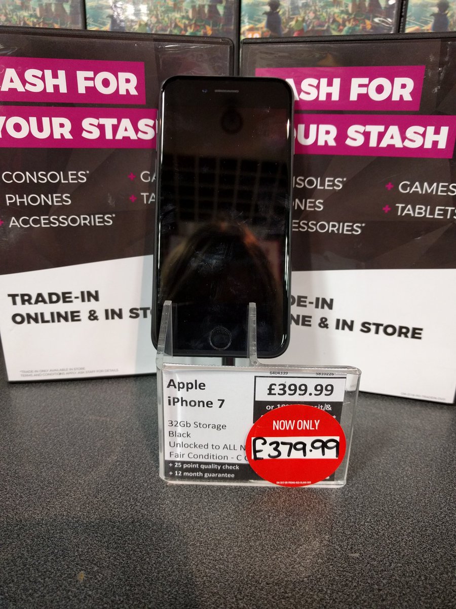 GAMECameronToll's tweet photo. This weekend only we have got some fantastic offers for you on our pre-owned phones! Check out this 32gb unlocked #iPhone7. It was £399.99 but for this weekend you can take it home for only £379.99! #TechSaver https://t.co/S5bouNmzkT