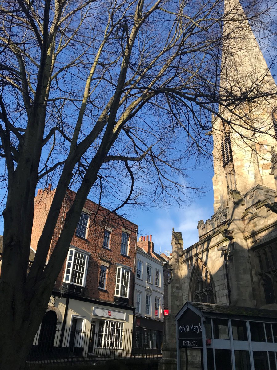 Barry Crux & Company tweet media