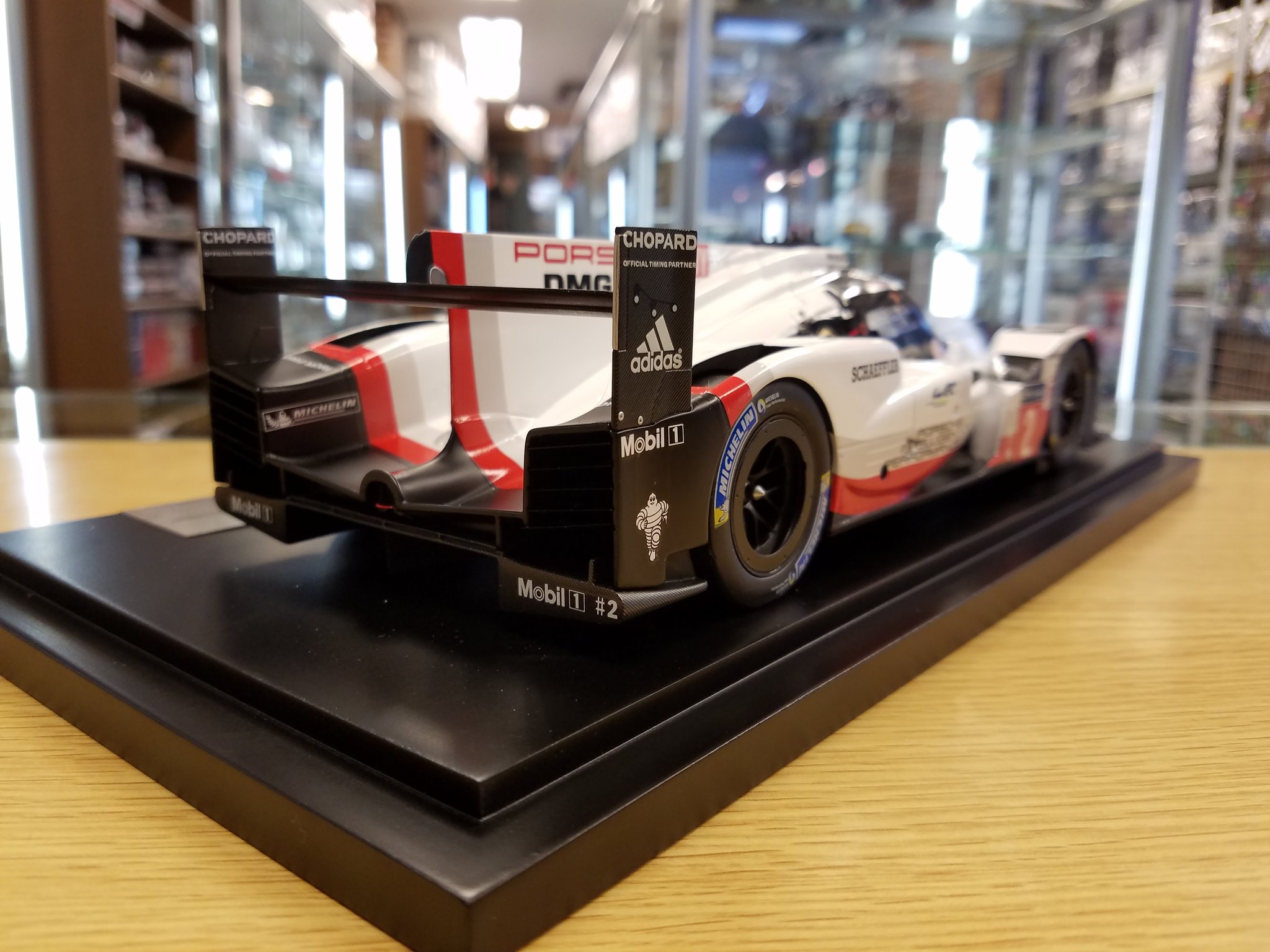 包装無料 送料無料 送料無料 ホビー 模型車 車 レーシングカー ポルシェハイブリッドプレゼンテーションルマンゲームスパークporsche 919 Hybrid Presentation Blanc Rouge Noir 24h Le Mans Jeu 143 Spark Wap 訳ありセール格安 Tiendabudada Com