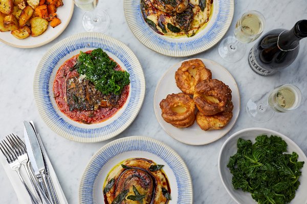 Mums will receive a free glass of fizz and a dessert @JamiesItalianUK #CanaryWharf this #MothersDay weekend bit.ly/2FF47OY