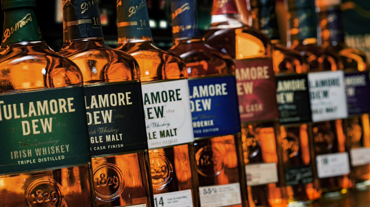 TullamoreDEW's tweet photo. An award winning line up... https://t.co/kvnsPEI1DG