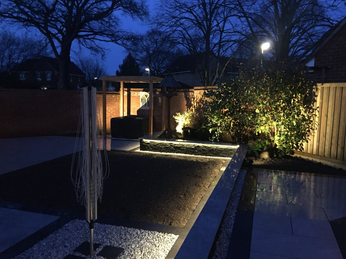 karlsteward75's tweet photo. Latest project nearly completed!products include marshalls symphony blue and grey, collingwood led lighting @MarshallsReg , #bestbyfar https://t.co/66xSuMaqOa