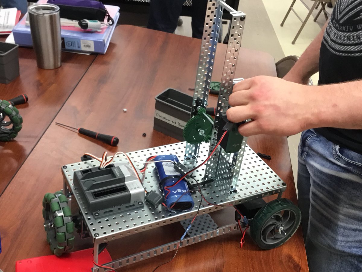 Chs Engineering Chs Pltw Eng Twitter