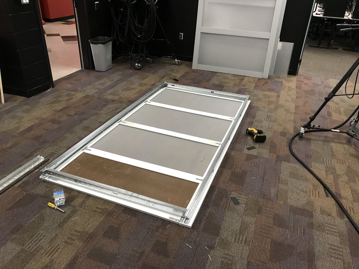 jessedeanclark's tweet photo. New liberty life panel sets almost done.  About 80% completed. Can’t wait for the reveal. @LibertyMediaLHS @LibertyHSLions  @psbnlhs https://t.co/dUNDPaktW0