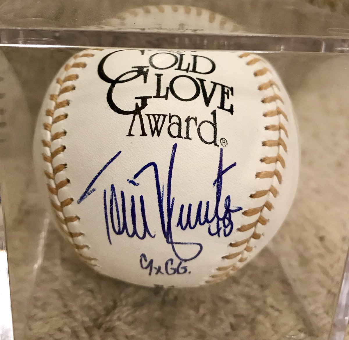 GassyGrapher's tweet photo. 20 days until #OpeningDay ⚾️ #RandomAutographOfTheDay  @cravetheauto #WinTwins https://t.co/BR071mRK9O