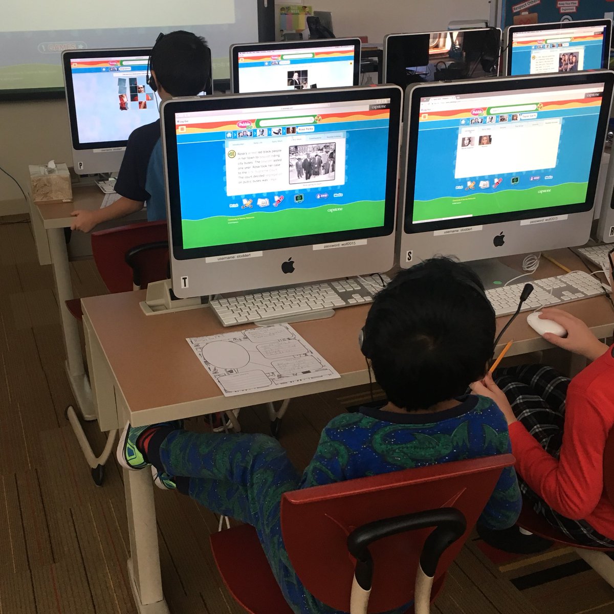 SemStoddert's tweet photo. Research skills start early at Stoddert! 1st Graders focusing on Women’s History @StoddertAP @SEMinDCPS @DCPSChancellor @DCSTEMNetwork @MatthewMReif @soul_shift https://t.co/JczfbSmKAO