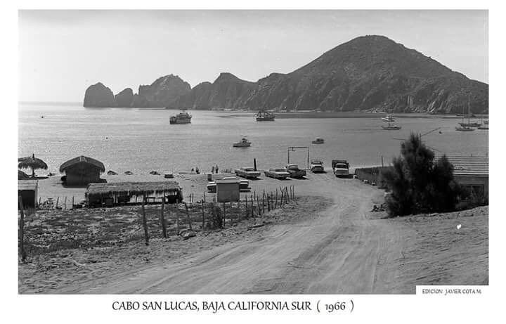 GringoGazette_'s tweet photo. #FlashbackFriday The view from Medano Beach in #Cabo in 1966. Looks pretty peaceful, doesn't it? https://t.co/uTJQK8nNpZ