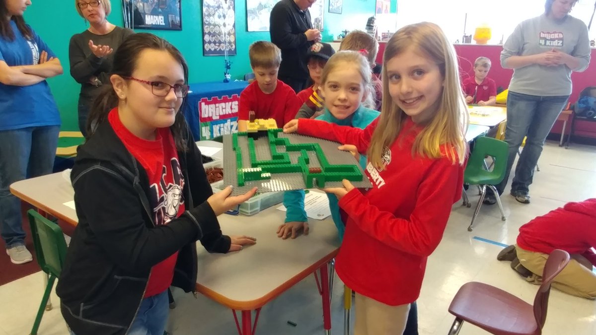 LCASTEMNation's tweet photo. STEM 3
@Bricks4KidzCorp https://t.co/df6rv8LjRS