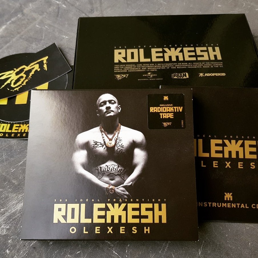 ADOPEKID's tweet photo. 2X PLATZ 1 FÜR BRATAN OLEXESH / ARTWORK BY ADOPEKID #olexesh #rolexesh #385ideal #adopekid #artwork #cover #deutschrap @olexesh64 https://t.co/wHFj3hPCHP