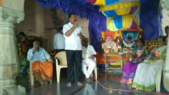 SanjayHiremath6's tweet photo. Res, Shri @AmitShah ji and Shri @BSYBJP ji, BJP leader of Muddebihal sri @SDHiregoudar attends religious meetings in Muddebihal Taluk���s villages in this the very popular and lovable person of common people so please provide #Muddebihal_Assembly_BJP_Ticket https://t.co/5QIBUkiF7h