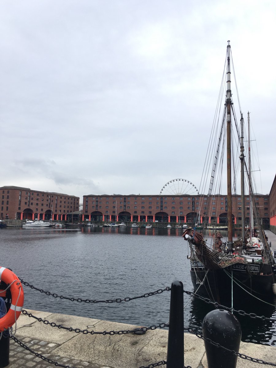 bbsgeography's tweet photo. The Year 11 have been working hard in the centre of Liverpool, in preparation, for the Human Geography part of Paper 3 of their GCSE examinations! 😀🇬🇧🏙 #Liverpool #Geography #Fieldwork #CityStudy #HumanGeography #Paper3 https://t.co/RvavGpjxy1